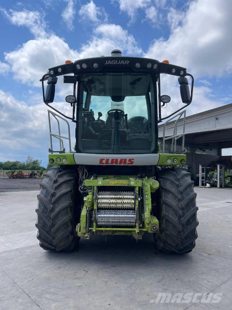 CLAAS Jaguar 990 Pašarų ruošimo technika