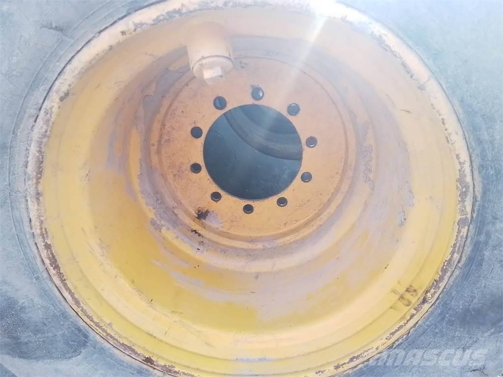 Ösa 250 24x26,5 Padangos, ratai ir ratlankiai