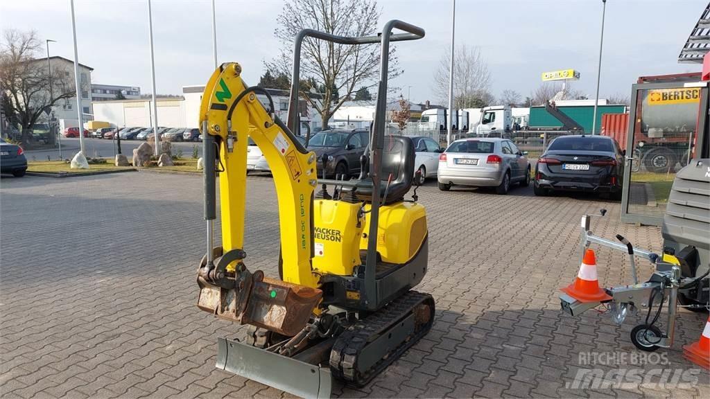 Wacker Neuson 803 Vikšriniai ekskavatoriai