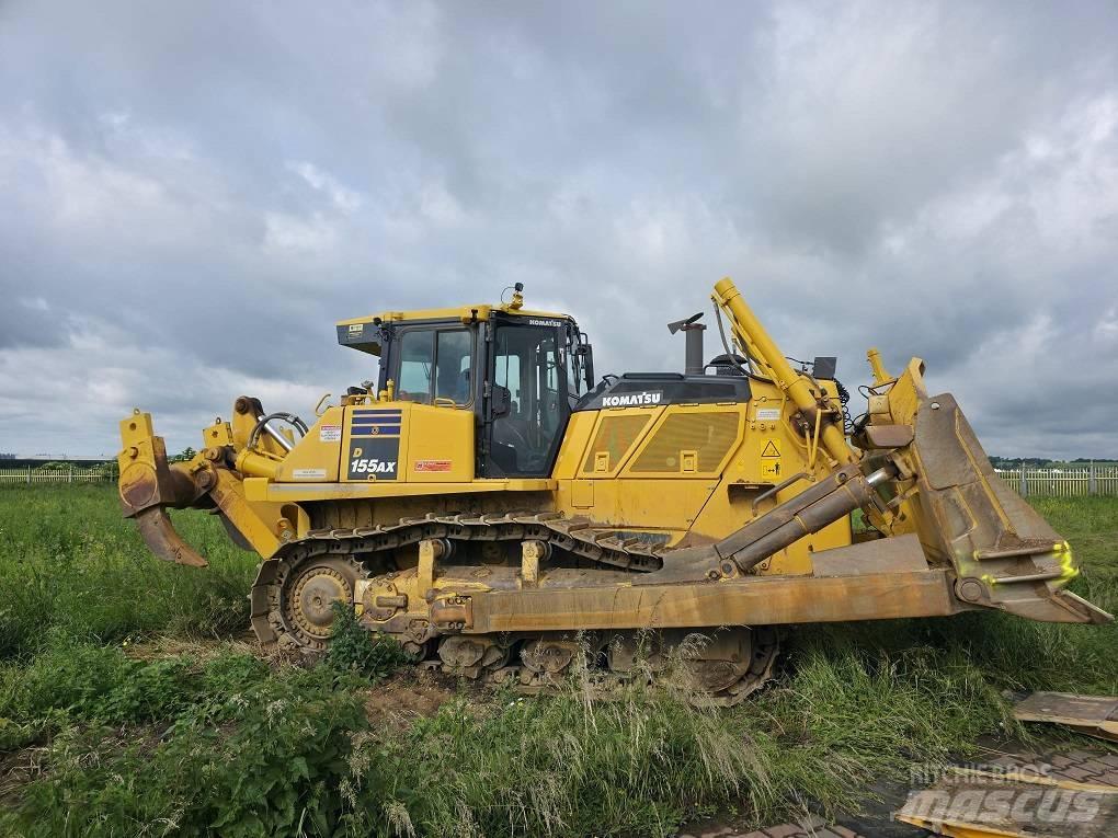 Komatsu D155AX-8 Vikšriniai buldozeriai
