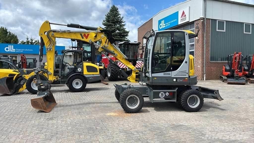 Wacker Neuson EW65 Specialūs ekskavatoriai