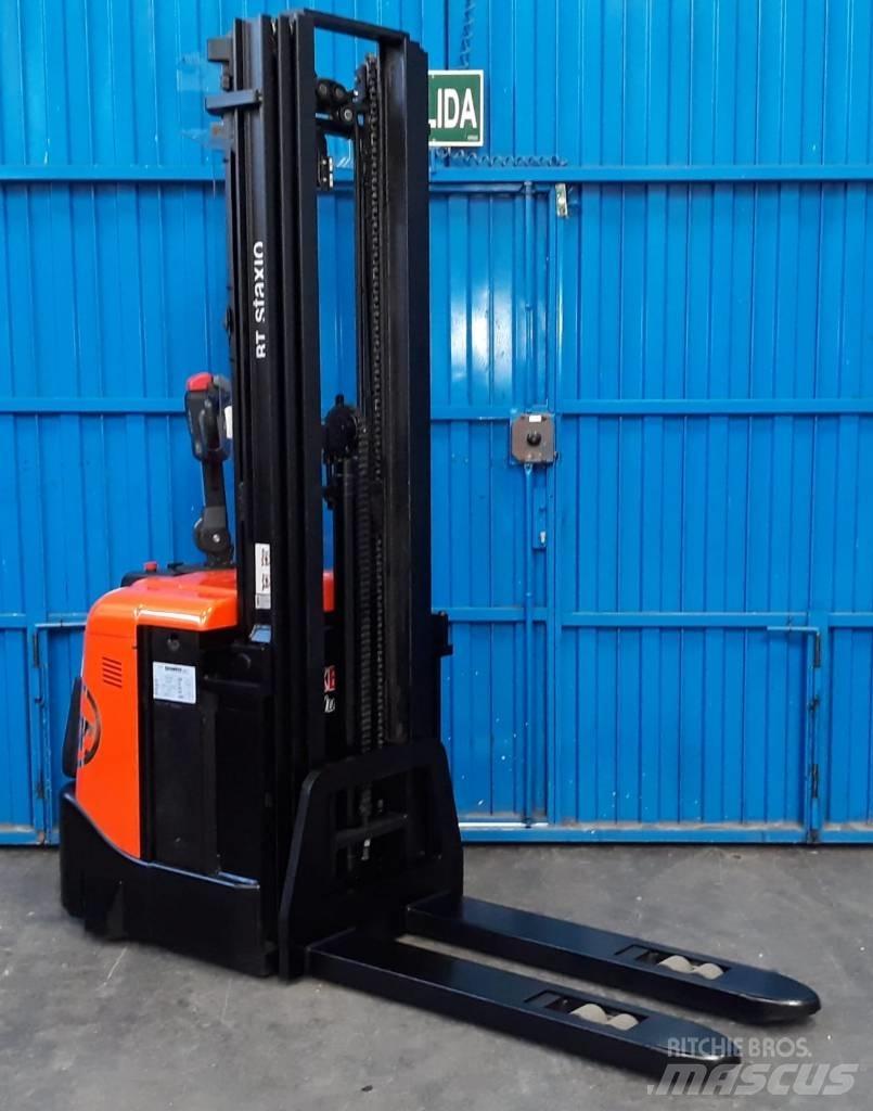 BT SPE 125 Savaeigiai rietuvai