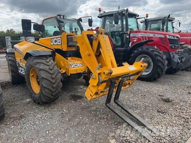 JCB 538-60 Teleskopiniai krautuvai žemės ūkiui