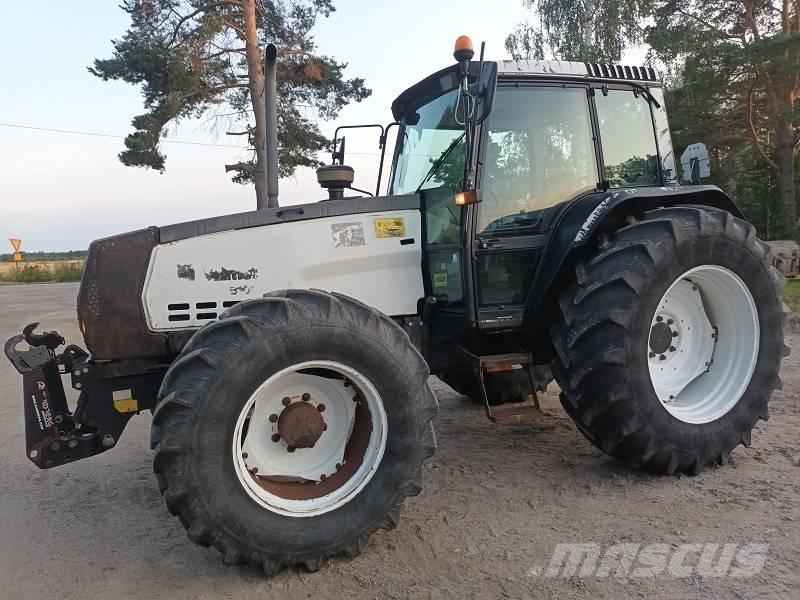 Valmet 8100 Traktoriai