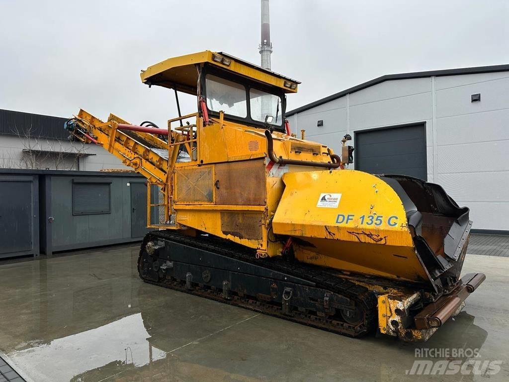 Demag DF 135 C Asfalto klotuvai