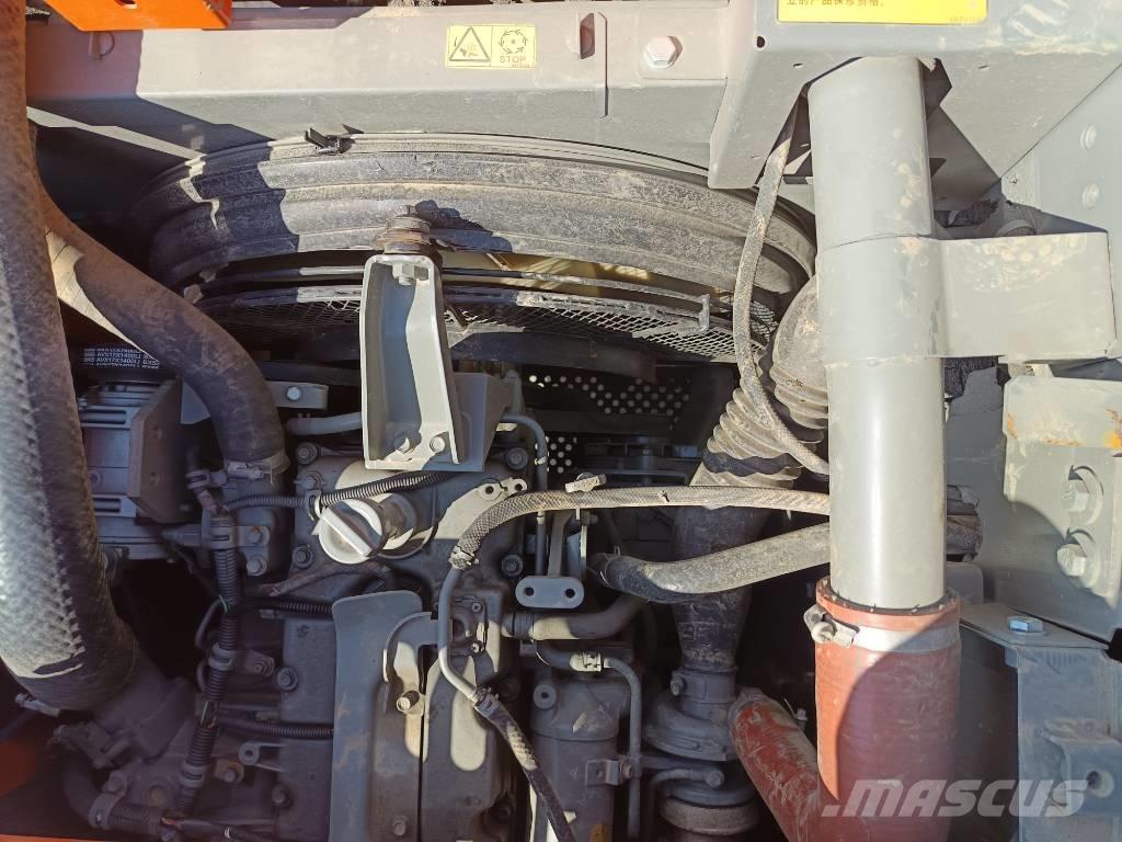 Hitachi Zx130 Vikšriniai ekskavatoriai