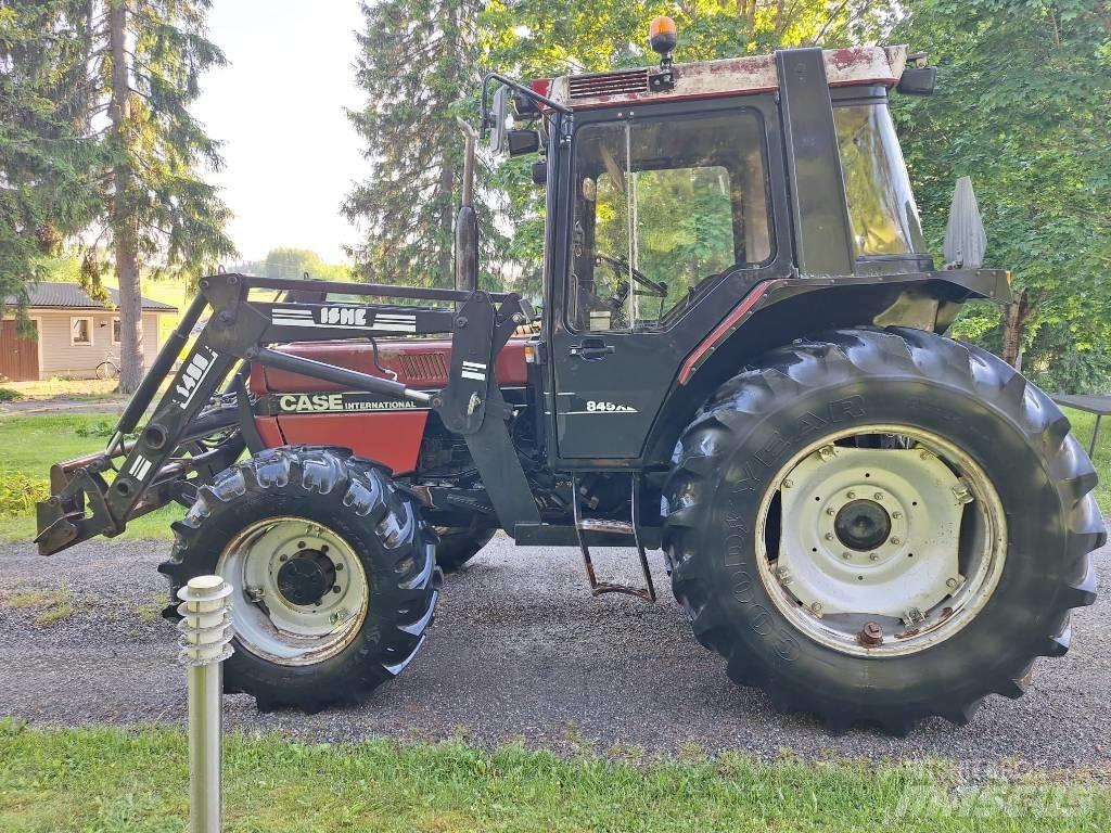Case IH 845 XL Traktoriai