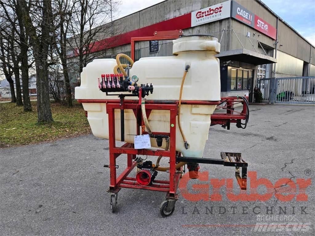 Schmotzer 800 l Prikabinami purkštuvai