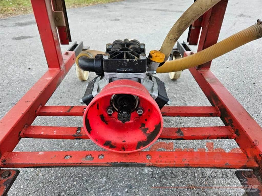 Schmotzer 800 l Prikabinami purkštuvai