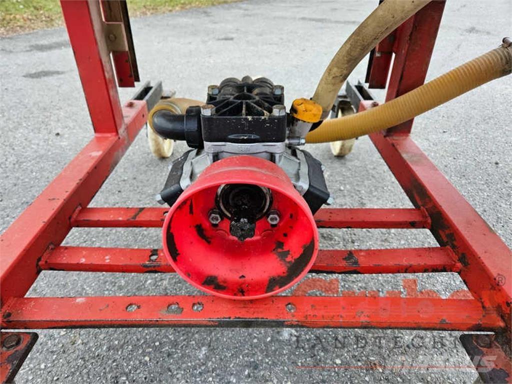 Schmotzer 800 l Prikabinami purkštuvai