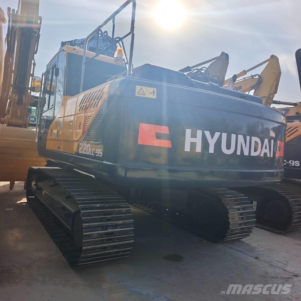 Hyundai 220LC-9T Vikšriniai ekskavatoriai