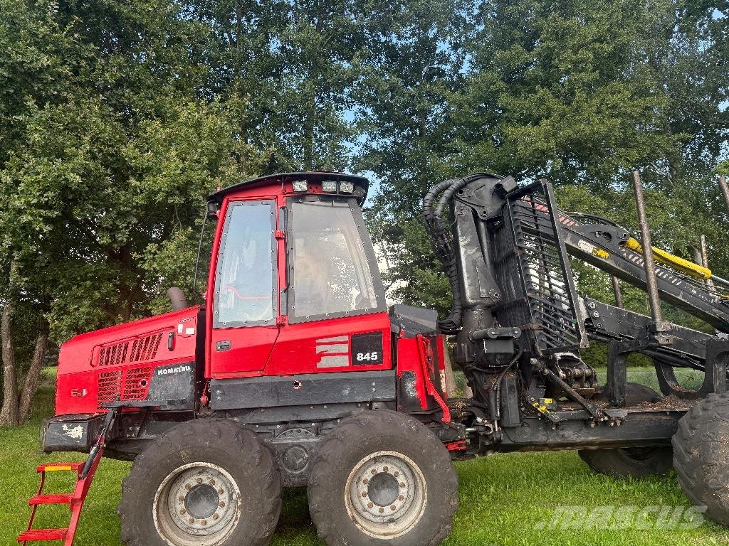 Komatsu 845 Naudoti miškovežiai (Forvarderiai)