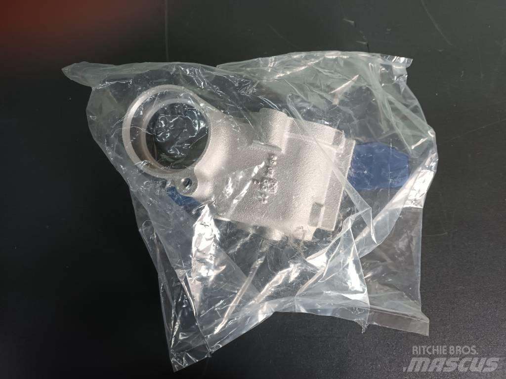 Volvo PIPE 1549312 Varikliai