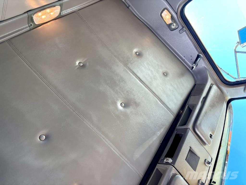 Kenworth T 800 Naudoti vilkikai