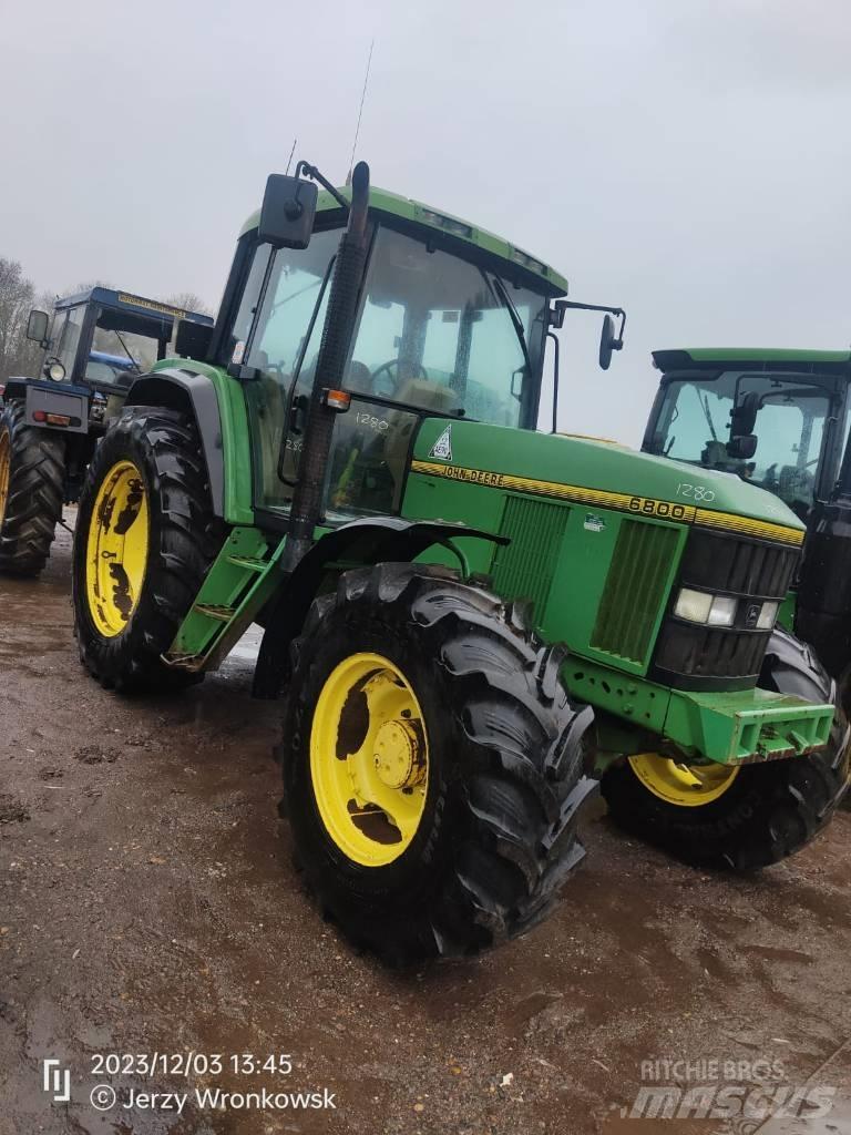John Deere 6800 Traktoriai