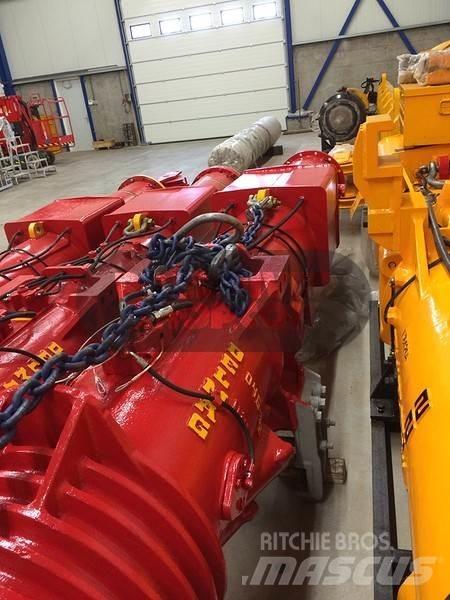 Delmag D46-32 Dyzeliniai poliniai plaktukai