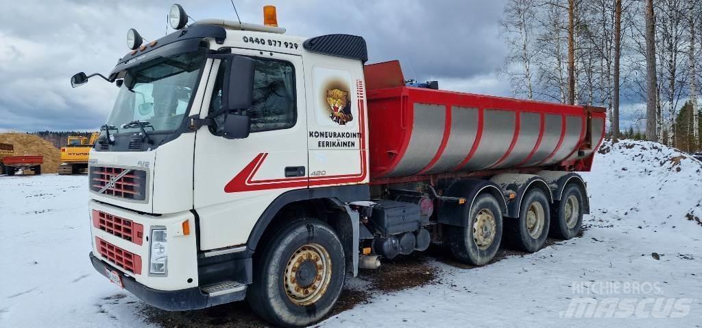 Volvo FM12 420 Savivarčių priekabų vilkikai