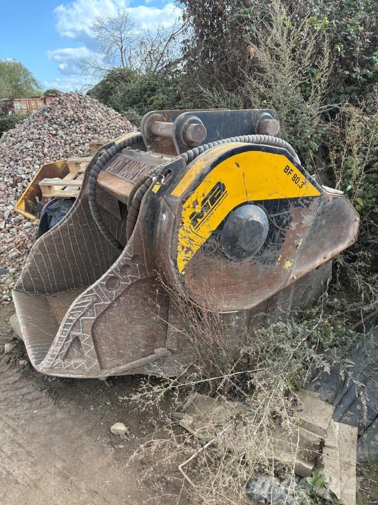 MB Crusher BF 80.3 Trupintuvai