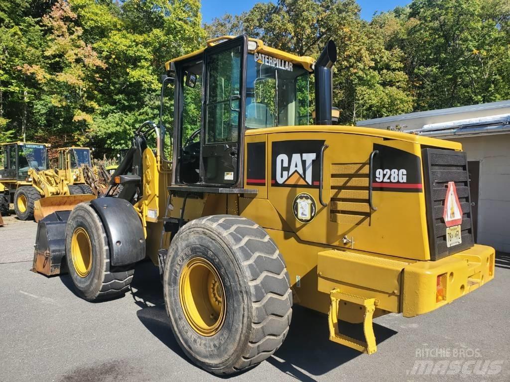 CAT ICRT28G Naudoti ratiniai krautuvai