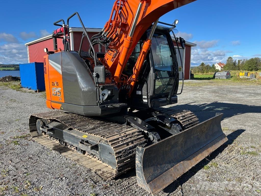 Hitachi ZX 135 US-7 Vikšriniai ekskavatoriai