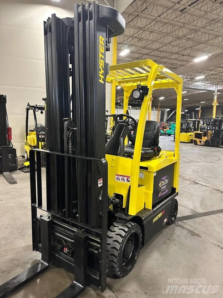 Hyster E 60 XN Elektriniai šakiniai krautuvai