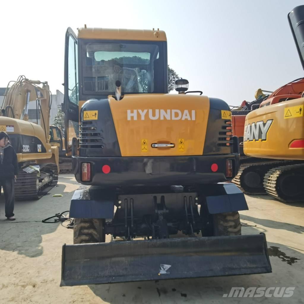 Hyundai R60W-9 Ratiniai ekskavatoriai