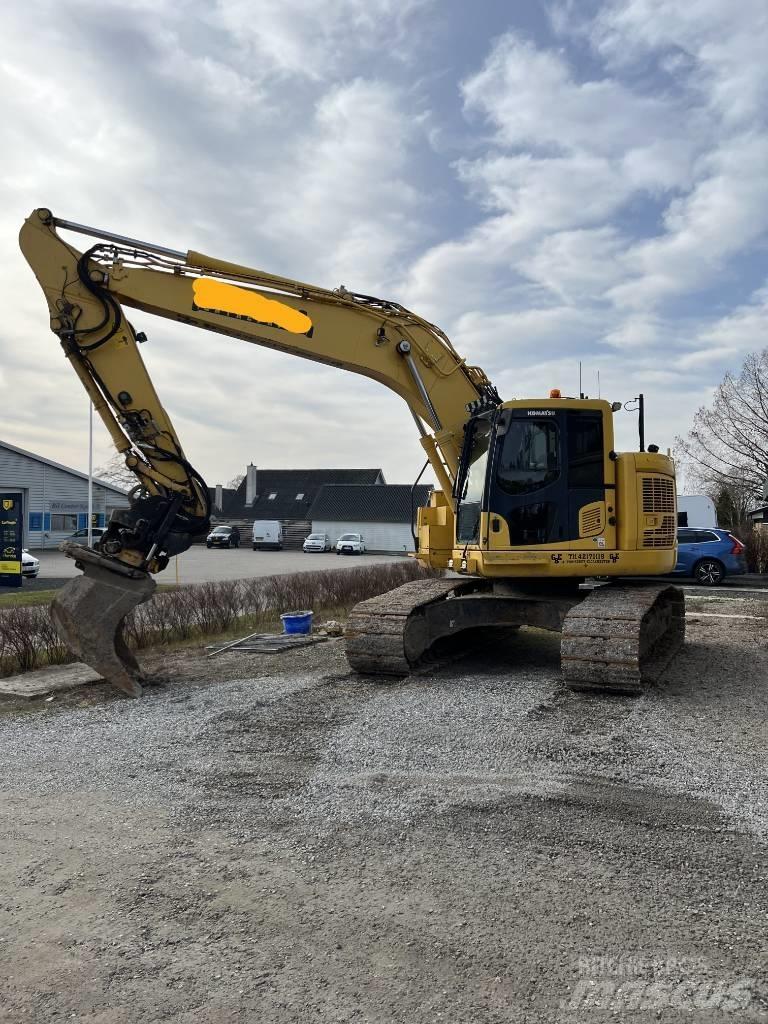 Komatsu PC 228 Vikšriniai ekskavatoriai