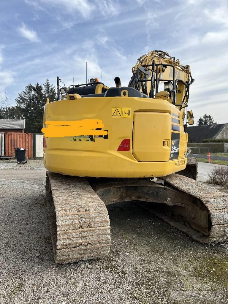 Komatsu PC 228 Vikšriniai ekskavatoriai