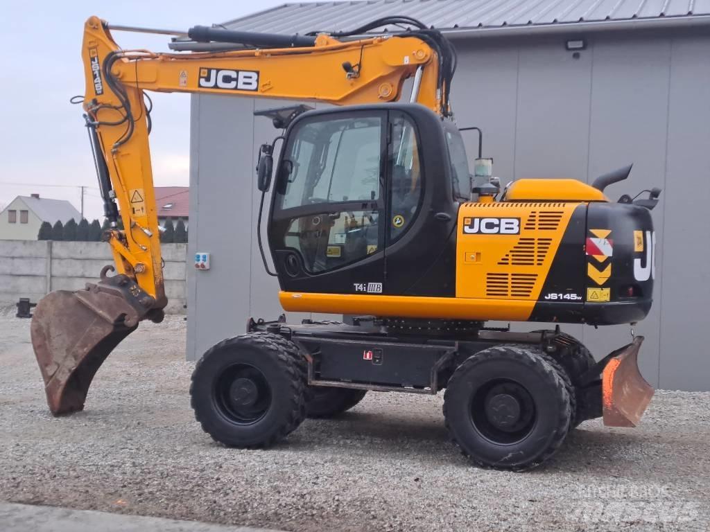 JCB JS145 W Ratiniai ekskavatoriai