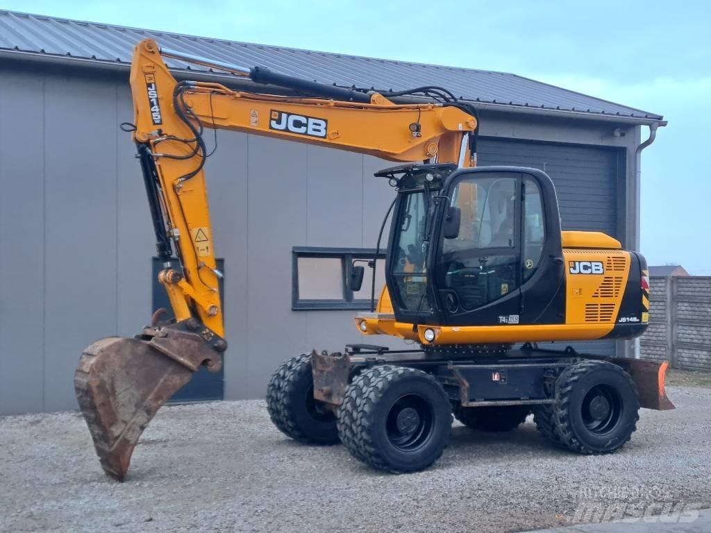 JCB JS145 W Ratiniai ekskavatoriai