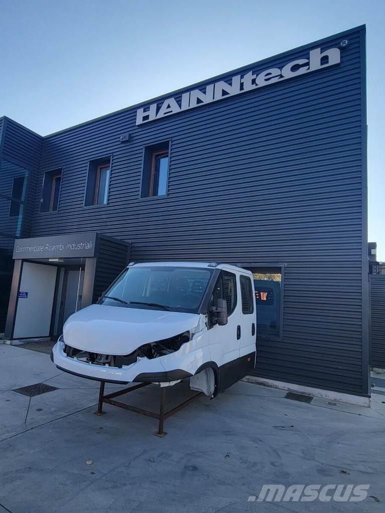 Iveco DAILY E6 Kabinos ir salonai