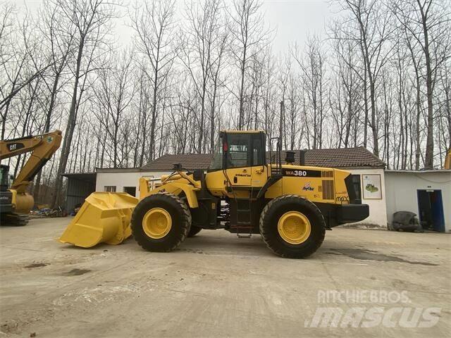 Komatsu WA380-6 Ekskavatoriniai krautuvai