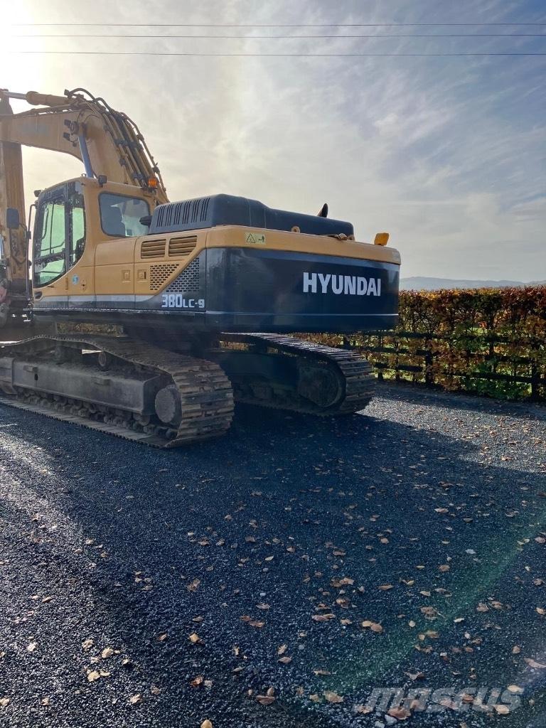 Hyundai 380-9 Vikšriniai ekskavatoriai