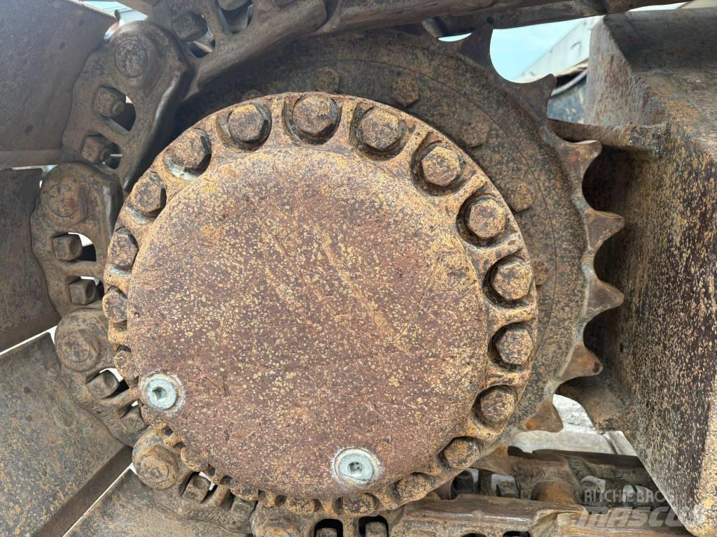 CAT 330 CL Vikšriniai ekskavatoriai