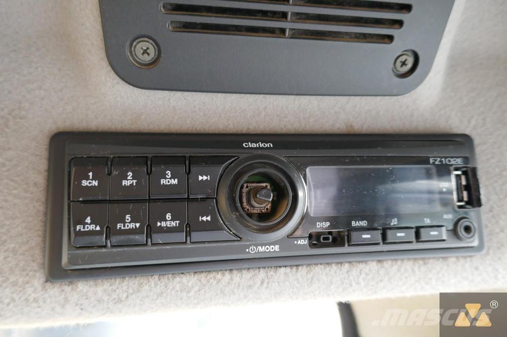 CAT 330FL Vikšriniai ekskavatoriai