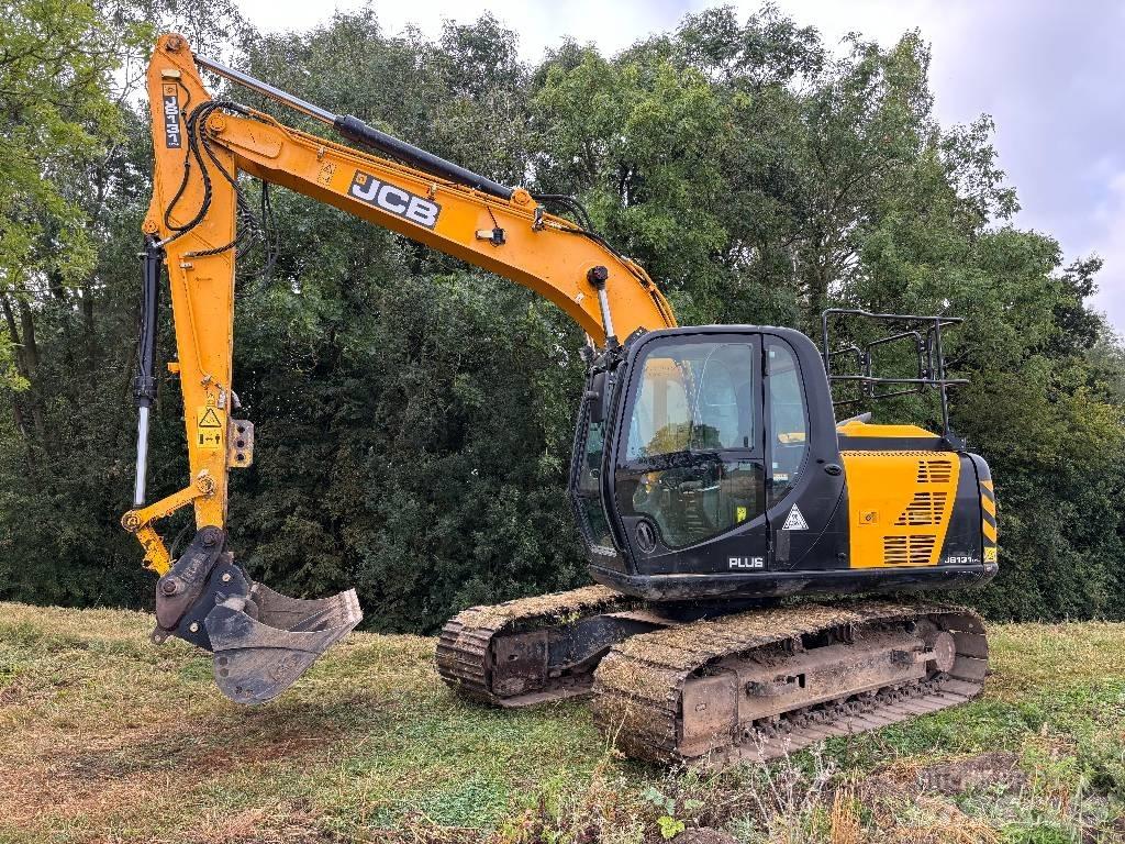 JCB JS 131 LC Vikšriniai ekskavatoriai