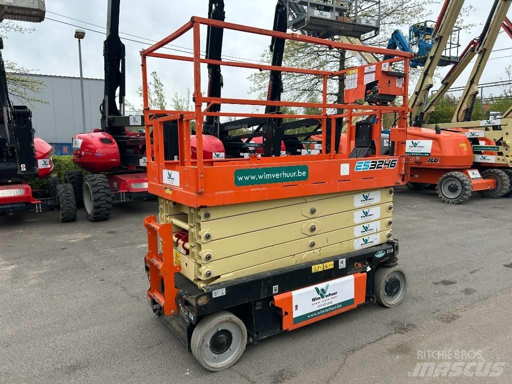 JLG 3246 ES Žirkliniai keltuvai