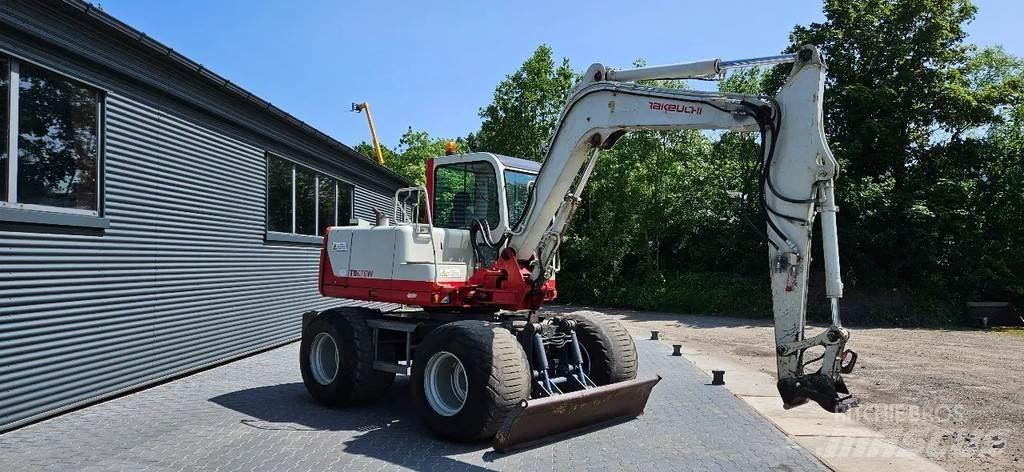 Takeuchi TB070 W Vidutinės galios ekskavatoriai 7-12 t