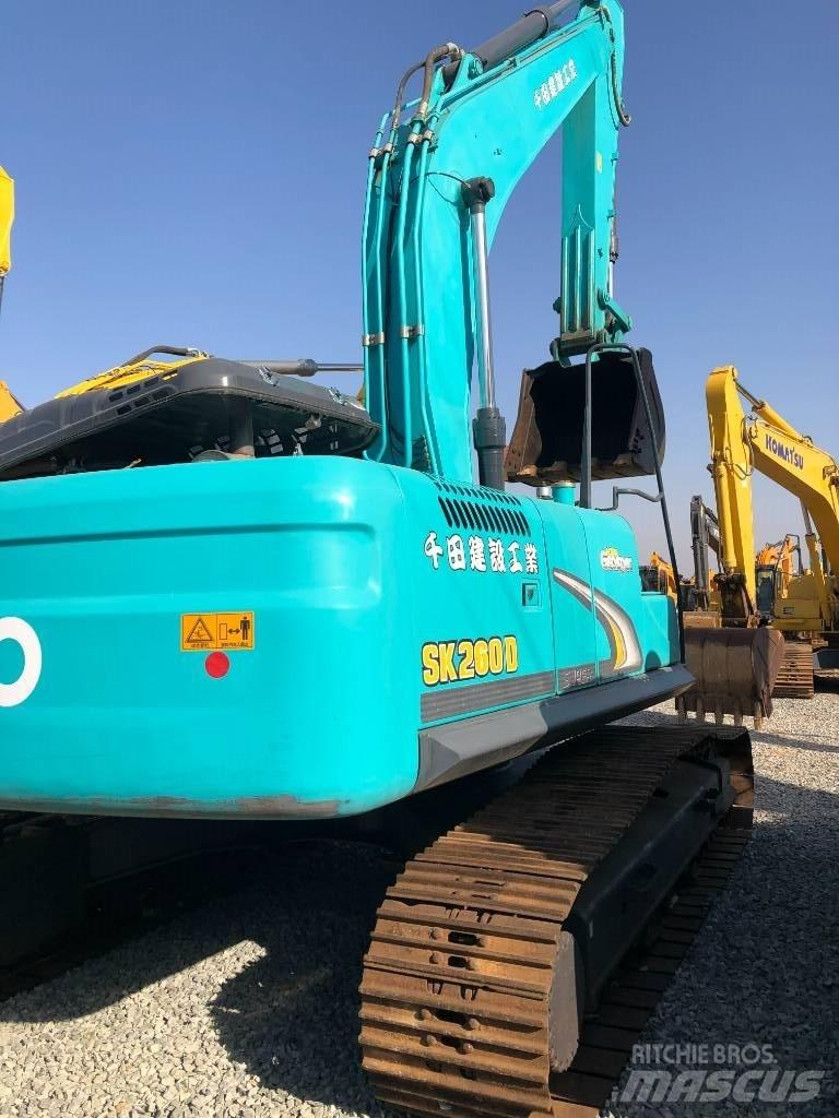 Kobelco 260 Vikšriniai ekskavatoriai
