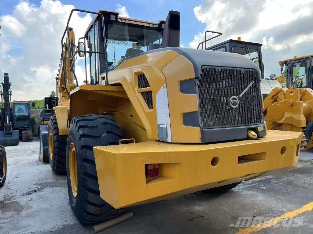Volvo L 105 Naudoti ratiniai krautuvai