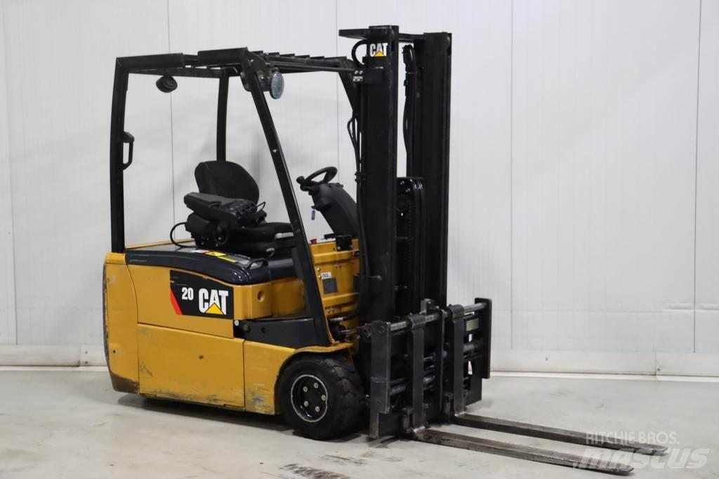CAT EP20PNT Elektriniai šakiniai krautuvai