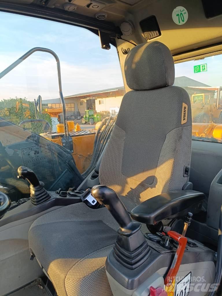 Volvo EW 140 C Ratiniai ekskavatoriai