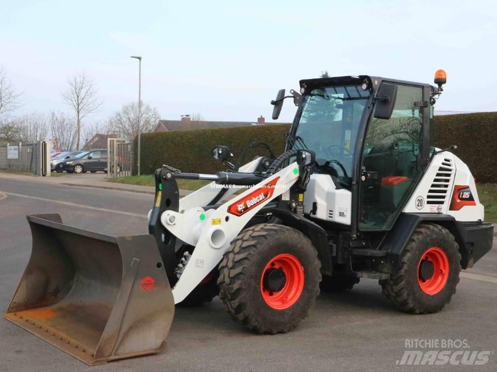 Bobcat L 85 Naudoti ratiniai krautuvai