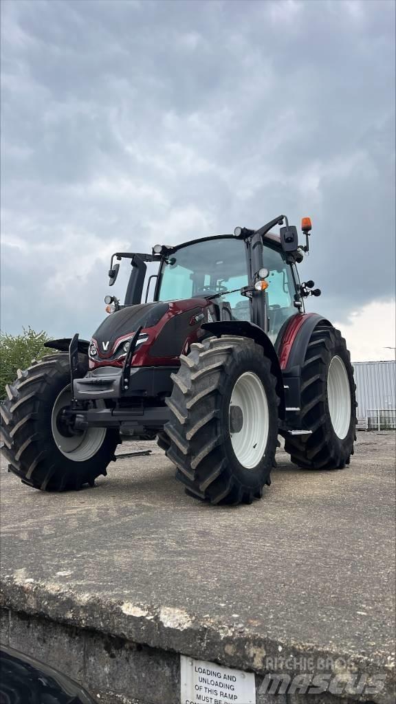 Valtra G 135 A Traktoriai