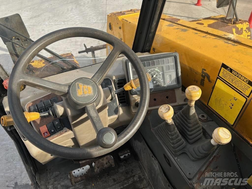 JCB 520 Loadall Teleskopiniai krautuvai žemės ūkiui