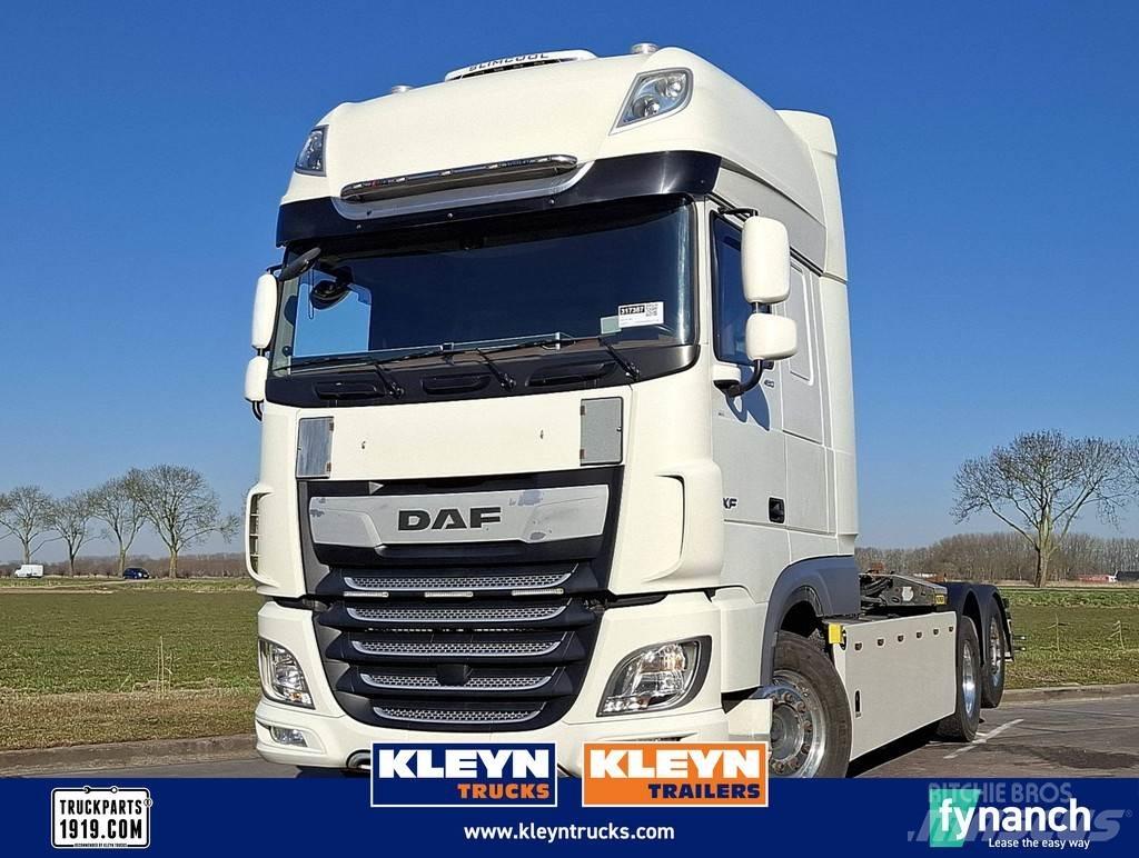 DAF XF 480 FAN Sunkvežimiai su keliamuoju kabliu