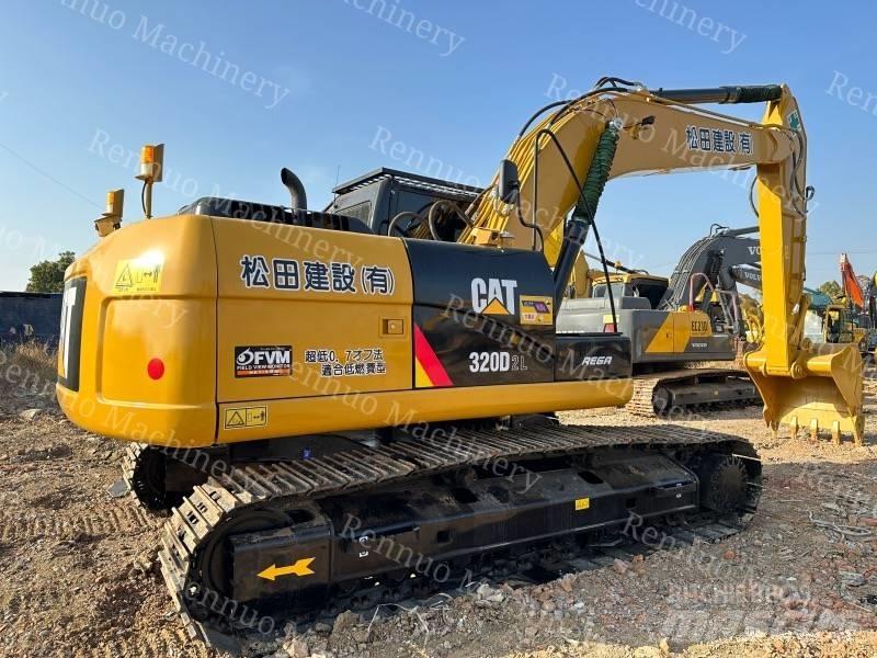 CAT 320D2 Vikšriniai ekskavatoriai