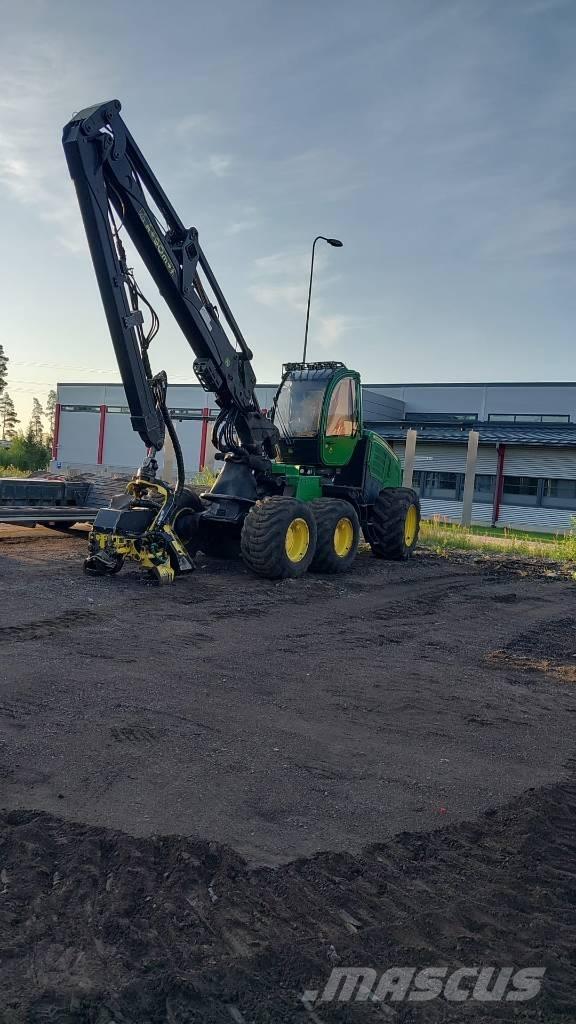 John Deere 1270 E Miško technika (Harvesteriai)
