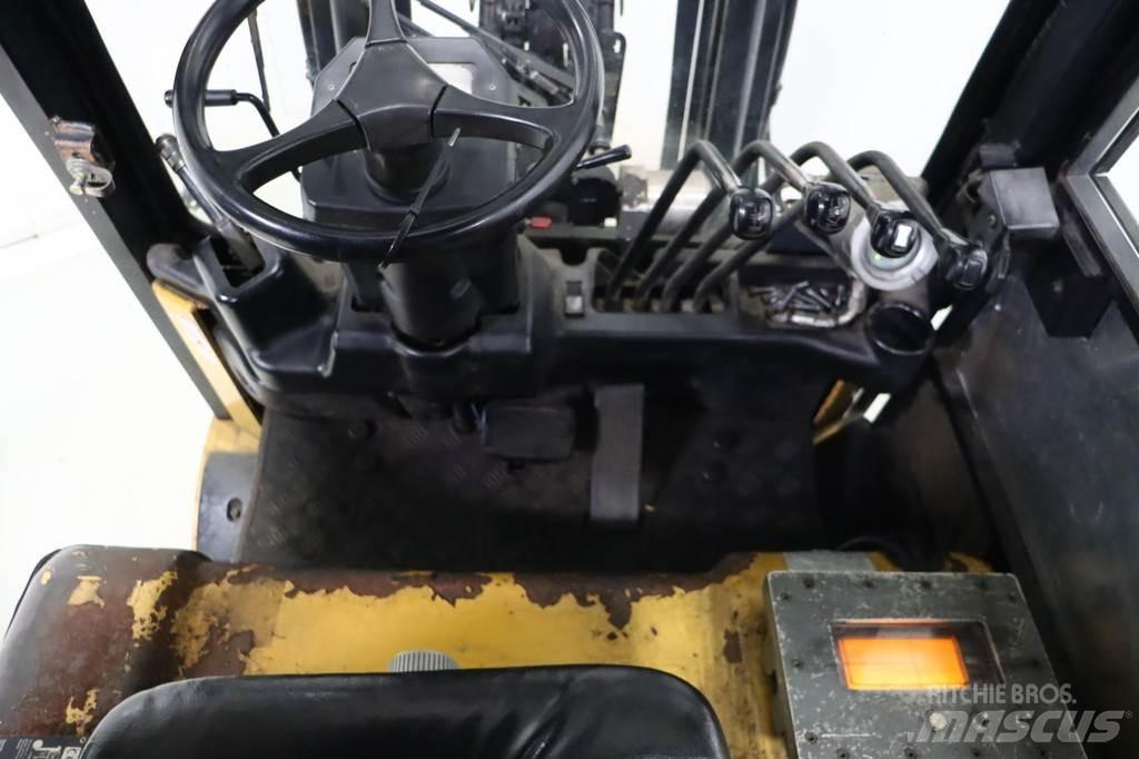 CAT EP25KPAC Elektriniai šakiniai krautuvai