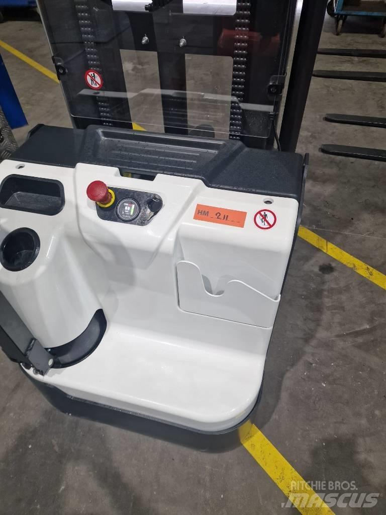 Bobcat BSL 16 N-7 Rankiniai vėžimėliai
